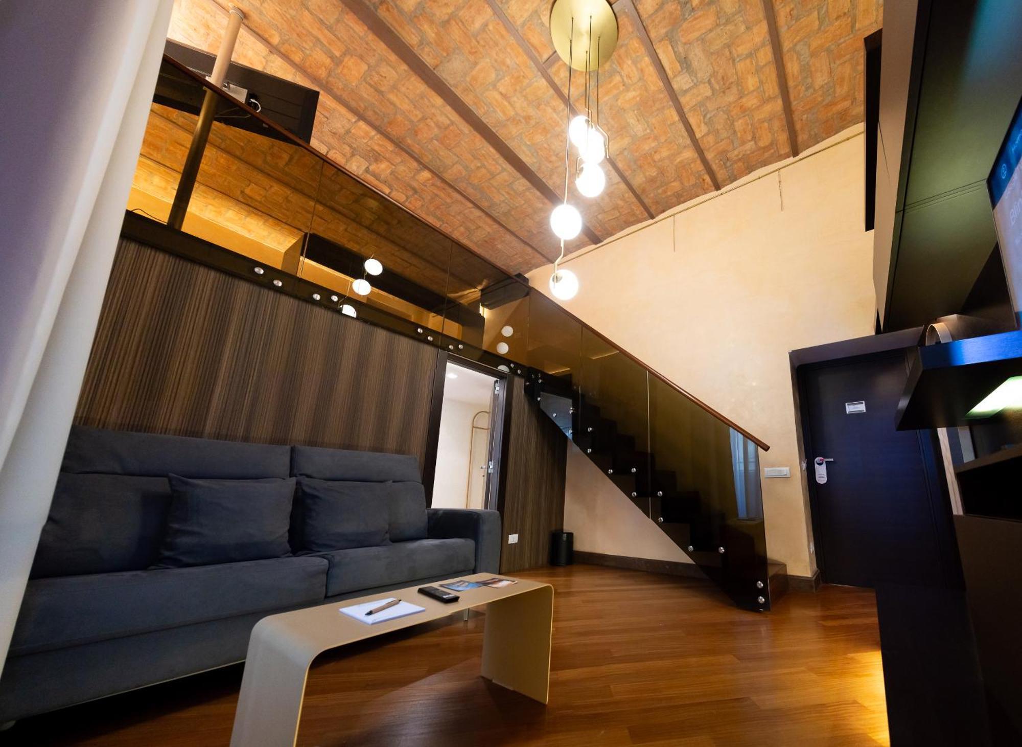 Home At Rome Luxury Navona Suites エクステリア 写真