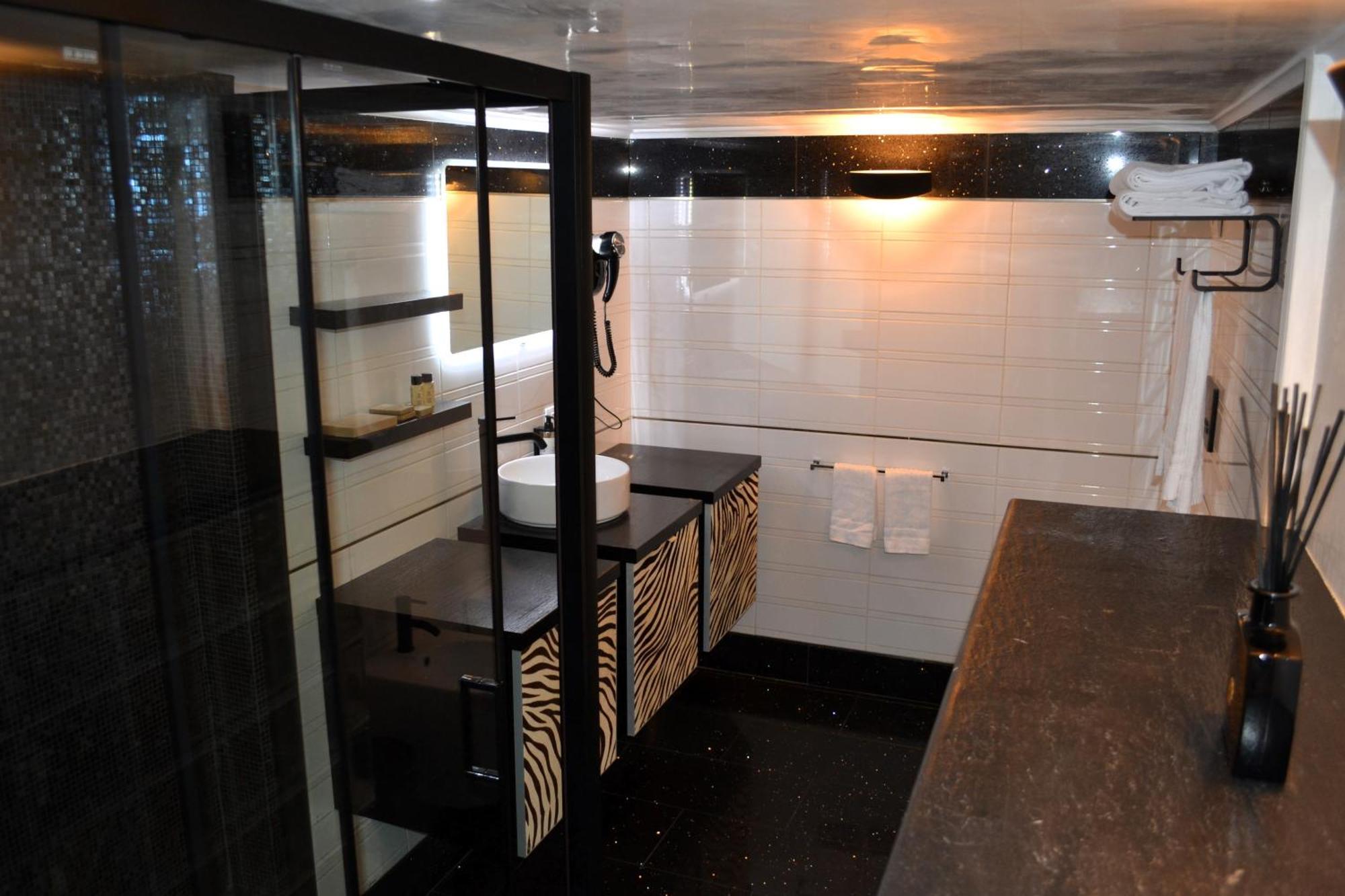 Home At Rome Luxury Navona Suites エクステリア 写真